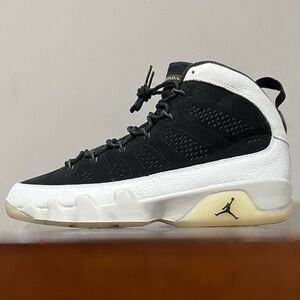 Jordan 9 City of Flight - 11.5 (wear, repainted, unyellowed)